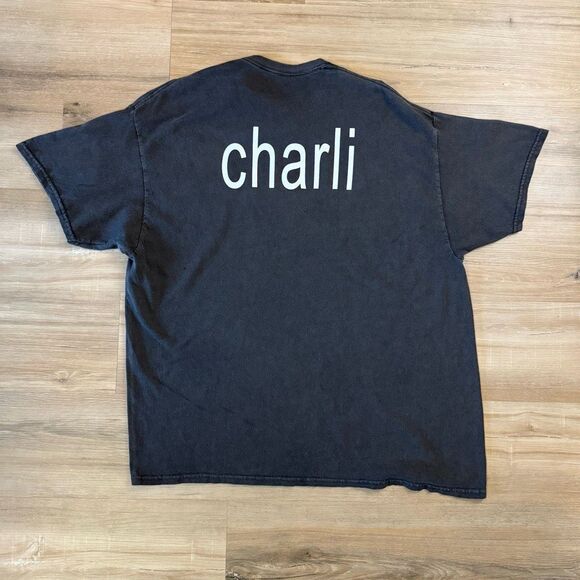 New Urban Outfitters Charli XCX Brat Album Gray Shirt Size X-Large Pop Music - Picture 3 of 3